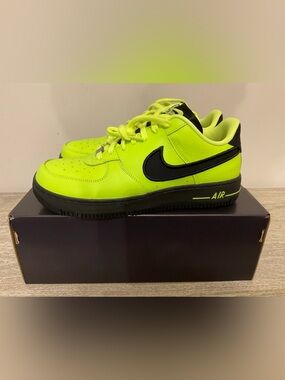 NWT Nike Air Force 1 Low Dance Women Size 9.5 Volt/Gunmetal/Black (FJ7409-700)